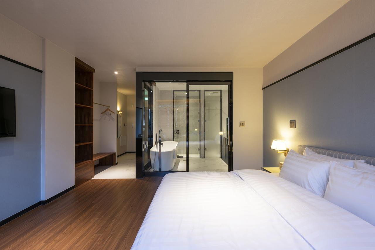 Brown-Dot Hotel Shinho Puszan Kültér fotó