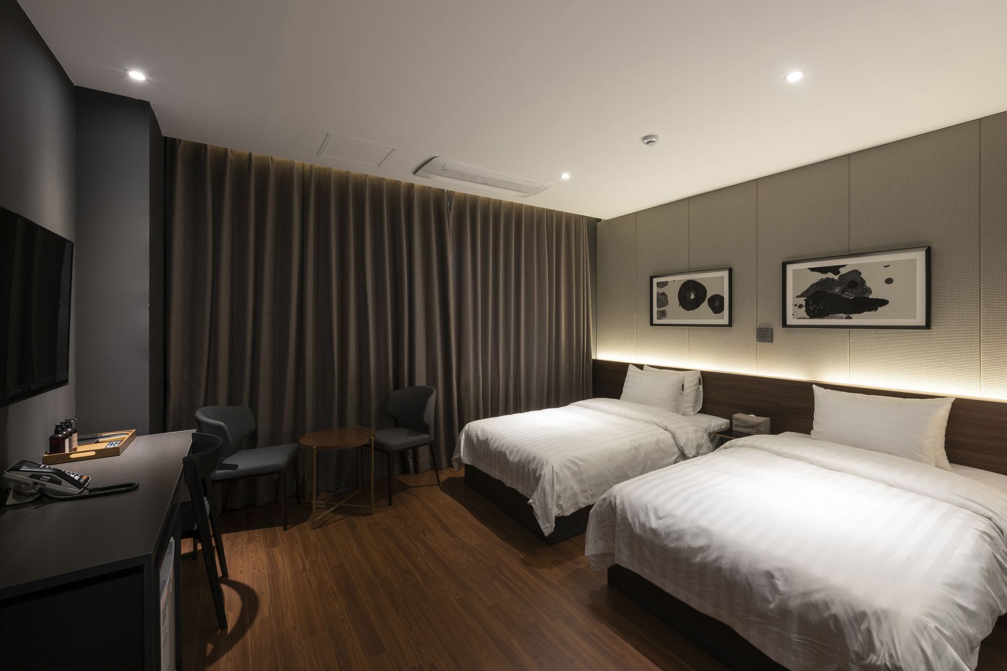 Brown-Dot Hotel Shinho Puszan Kültér fotó