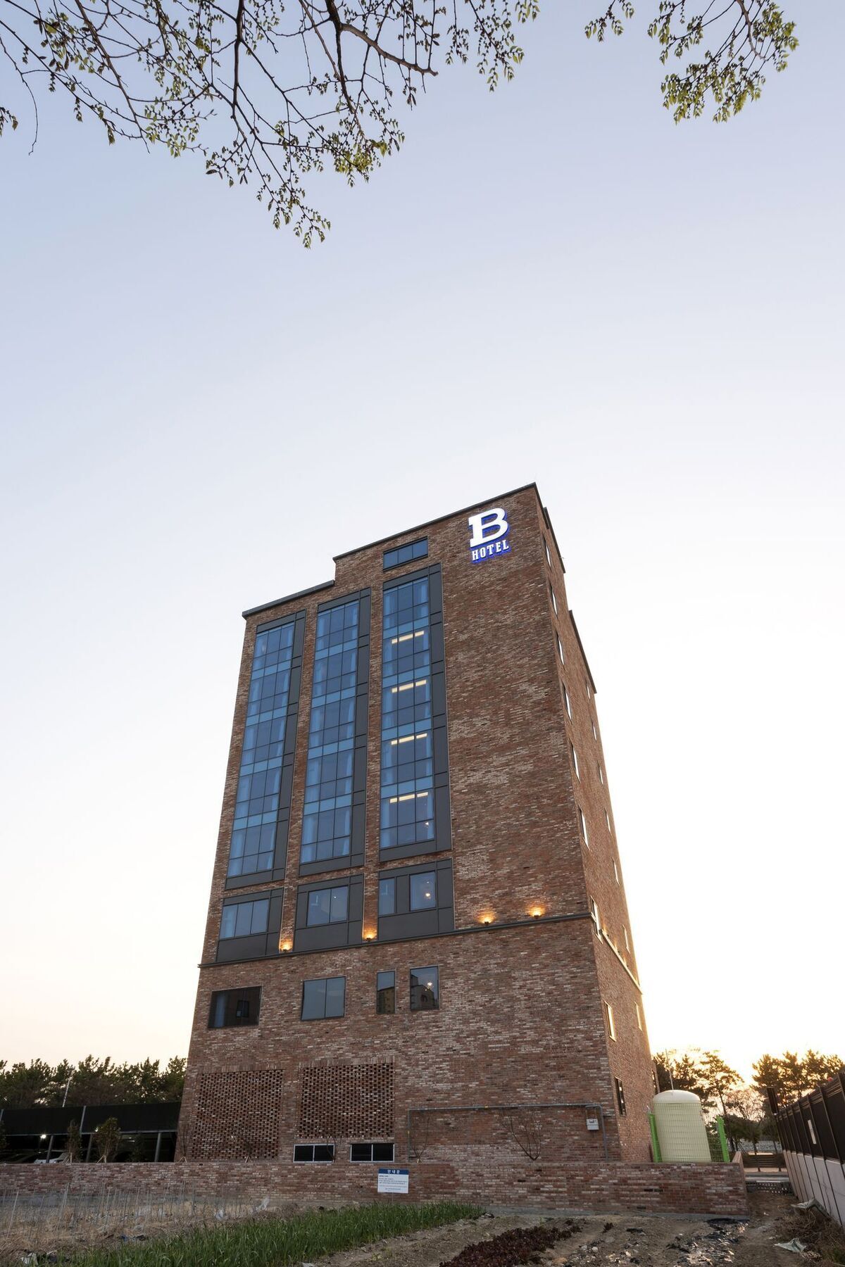 Brown-Dot Hotel Shinho Puszan Kültér fotó